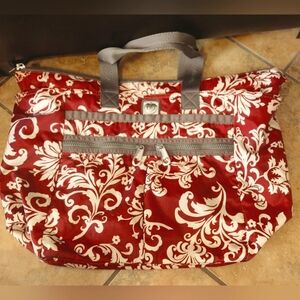 Brighton 22" Zipper Tote